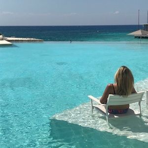 Meet your Posher, Jen